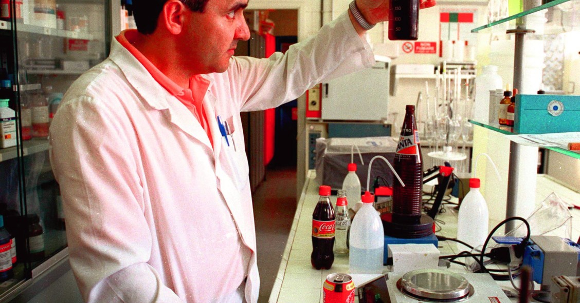 Hacienda investiga la “fórmula secreta” de coca-cola para eludir impuestos en España