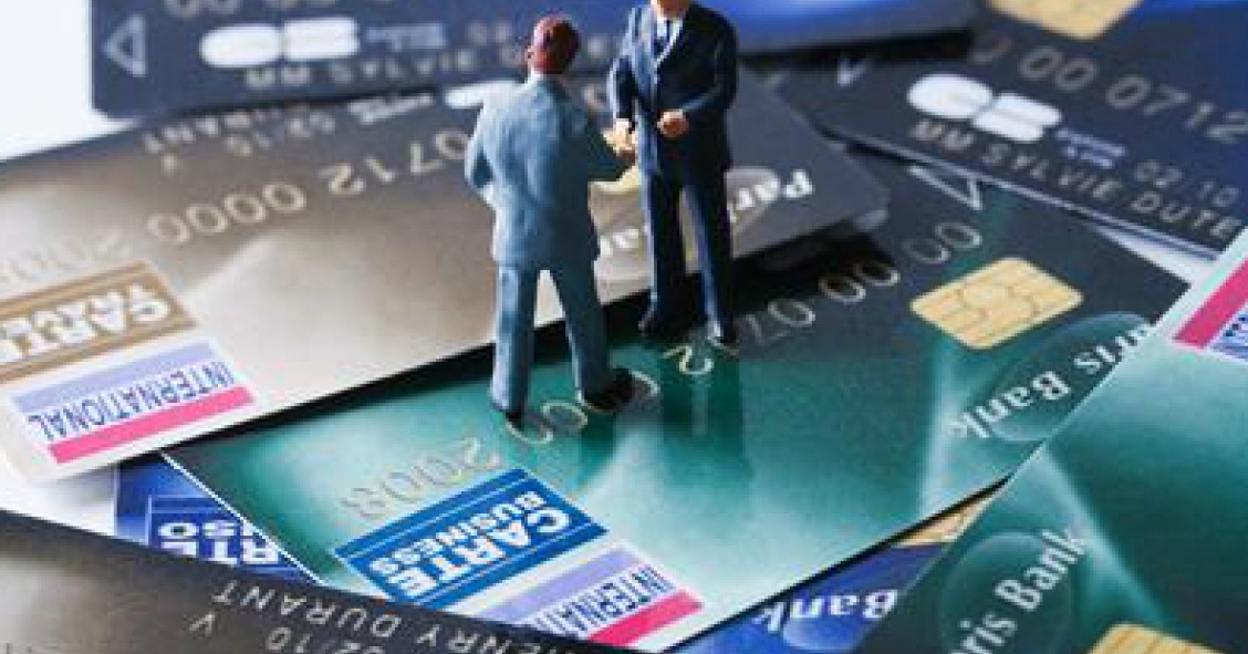 Consejos útiles para no pagar comisiones al banco por mantenimiento y administración de cuentas