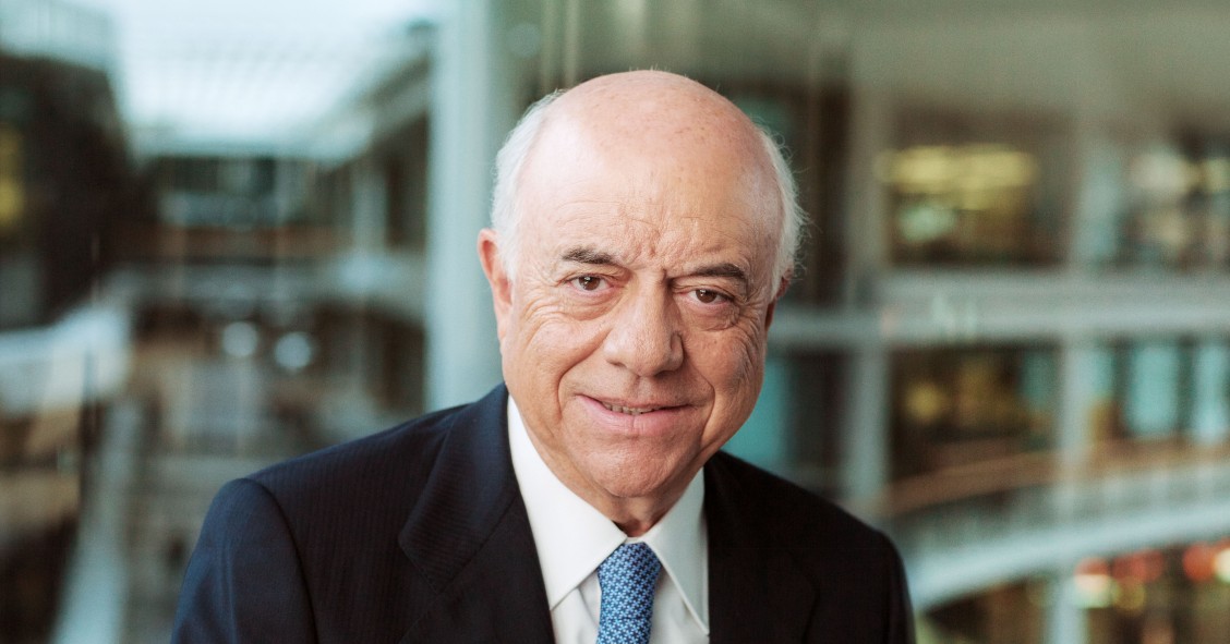 el presidente de BBVA, Francisco González