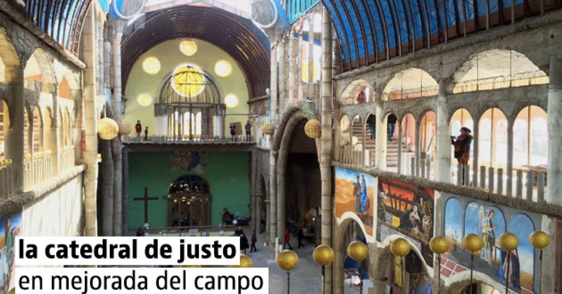Increíbles imágenes de la única catedral del mundo construida por una sola persona 
