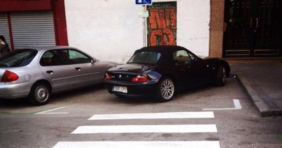 Pasos de cebra a ninguna parte: 20 ejemplos de urbanismo sin sentido en las ciudades españolas