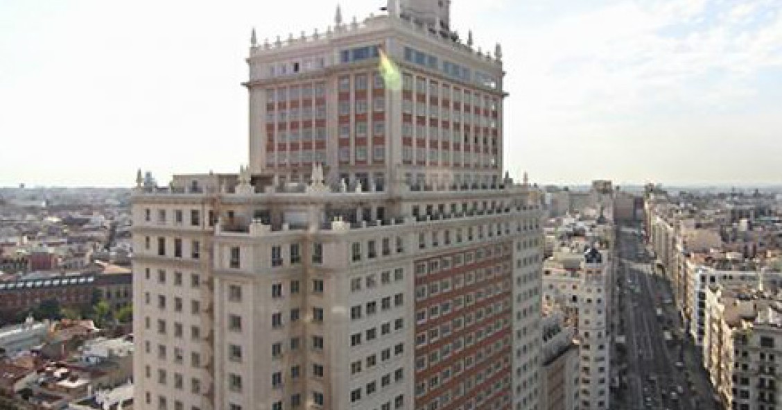 Las 300 viviendas del Edificio España rondarán entre los 4.000 y los 14.000 euros el m2