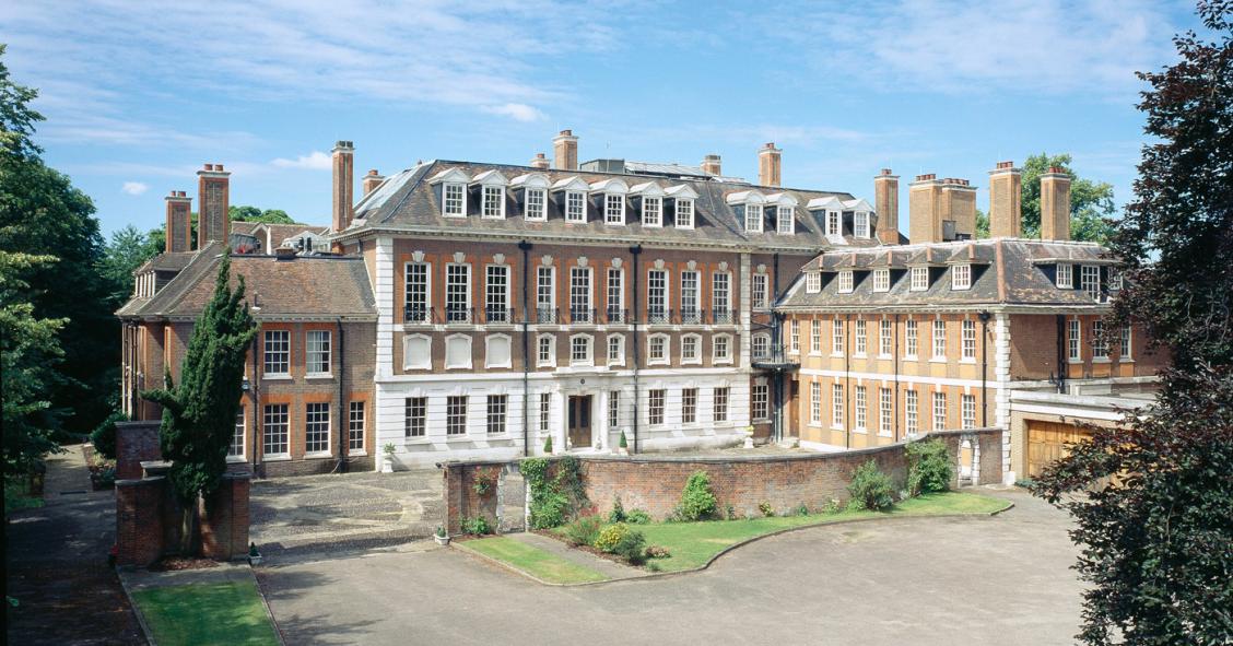 ¿Qué esconde en su sótano la mansión con más secretos de Londres?