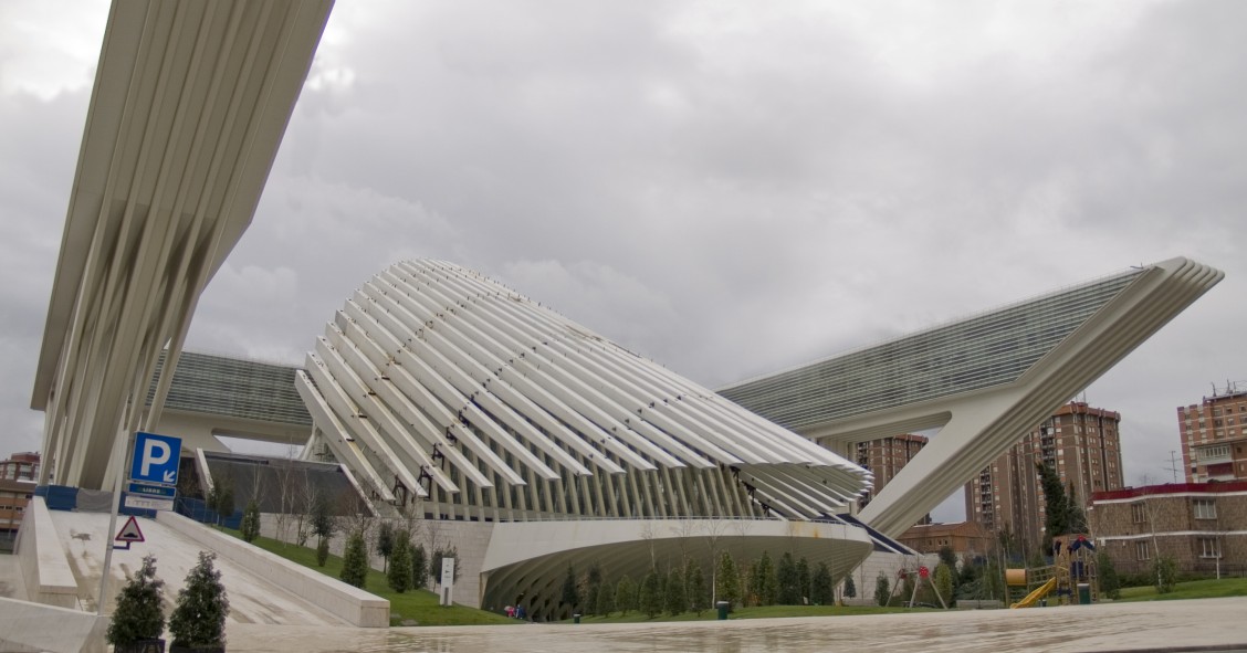 Palacio de Congresos de Oviedo diseñado por Calatrava