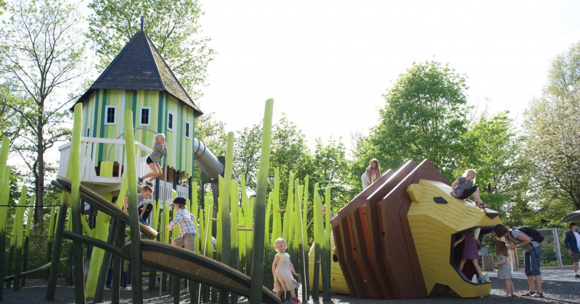 Reconócelo, a ti también te gustaría jugar en estos parques infantiles