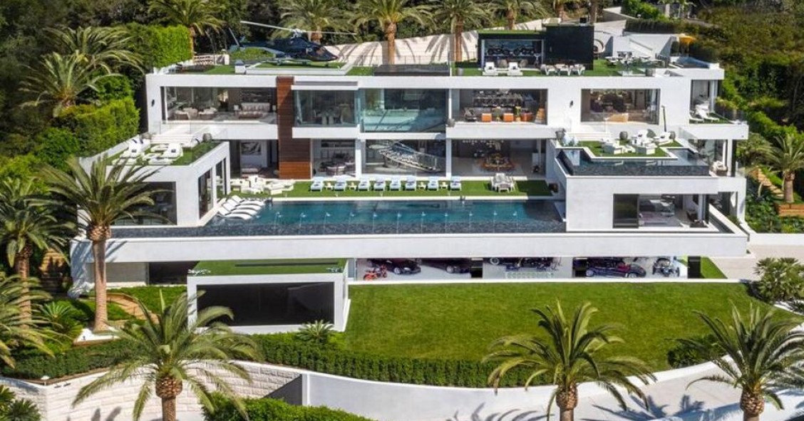La casa más cara de EEUU tiene bolera, cine, helicóptero, coches de época…y cuesta 230 millones