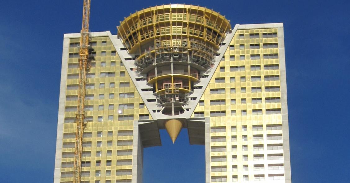 Sareb está más cerca de adjudicarse el rascacielos InTempo de Benidorm