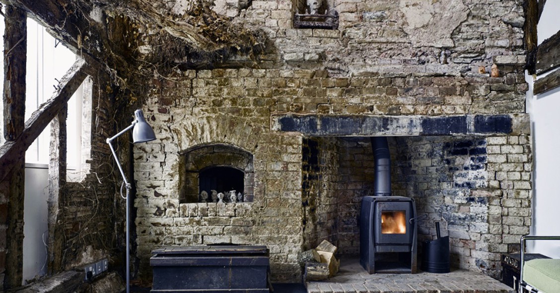 Cómo convertir un fantasmagórico edificio en ruinas de más de 300 años en una casa de diseño