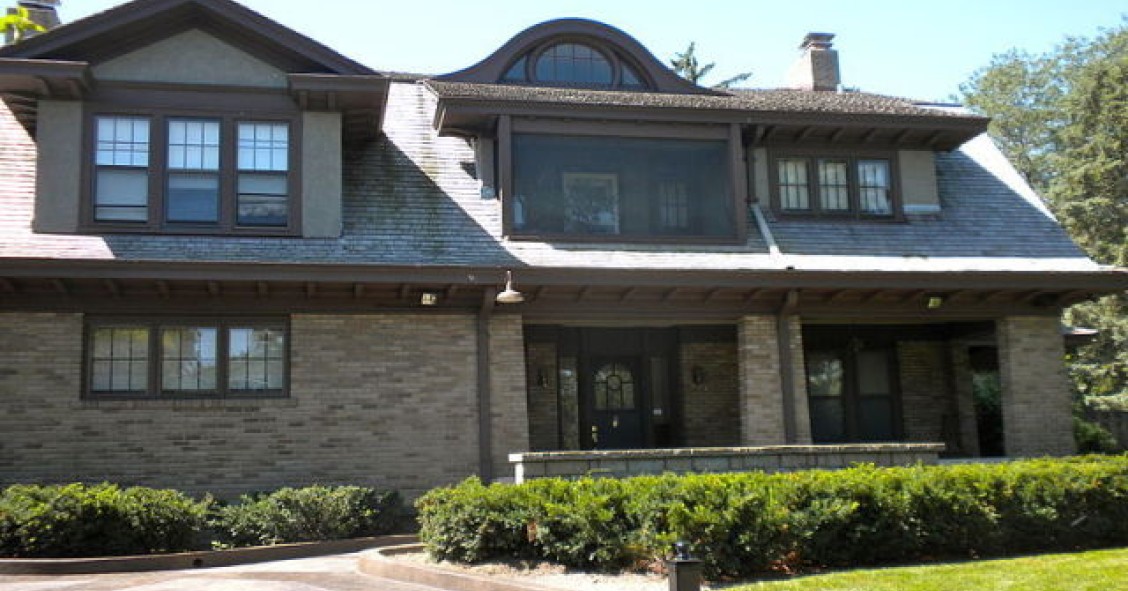 La 'modesta' casa del multimillonario Warren Buffett que supone solo un 0,001% de su fortuna