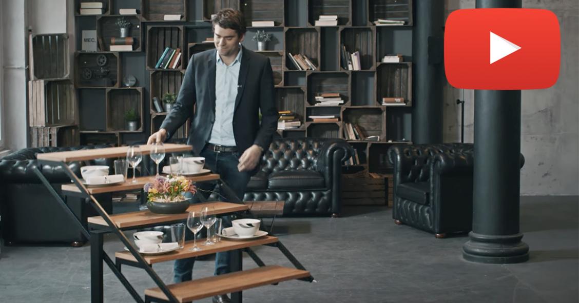 La revolución llega a los muebles: una mesa-estantería ideal para minipisos