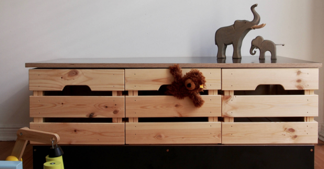 Orden en casa: cómo transformar un cajón de IKEA en un asiento con almacenaje