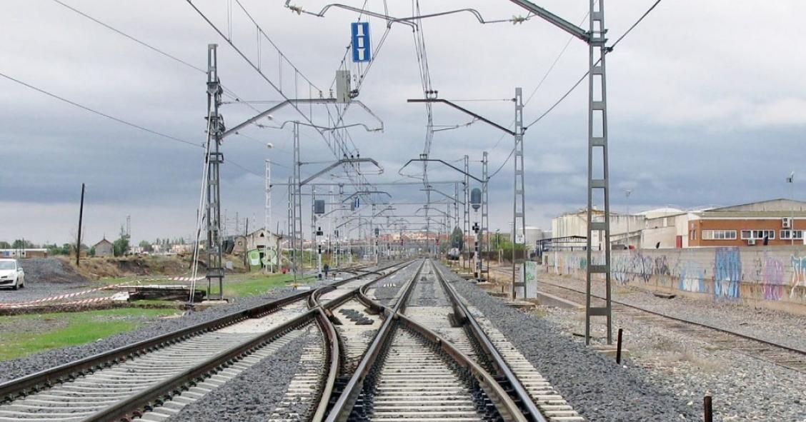 Adif saca a subasta dos suelos residenciales en Barcelona por 17 millones de euros