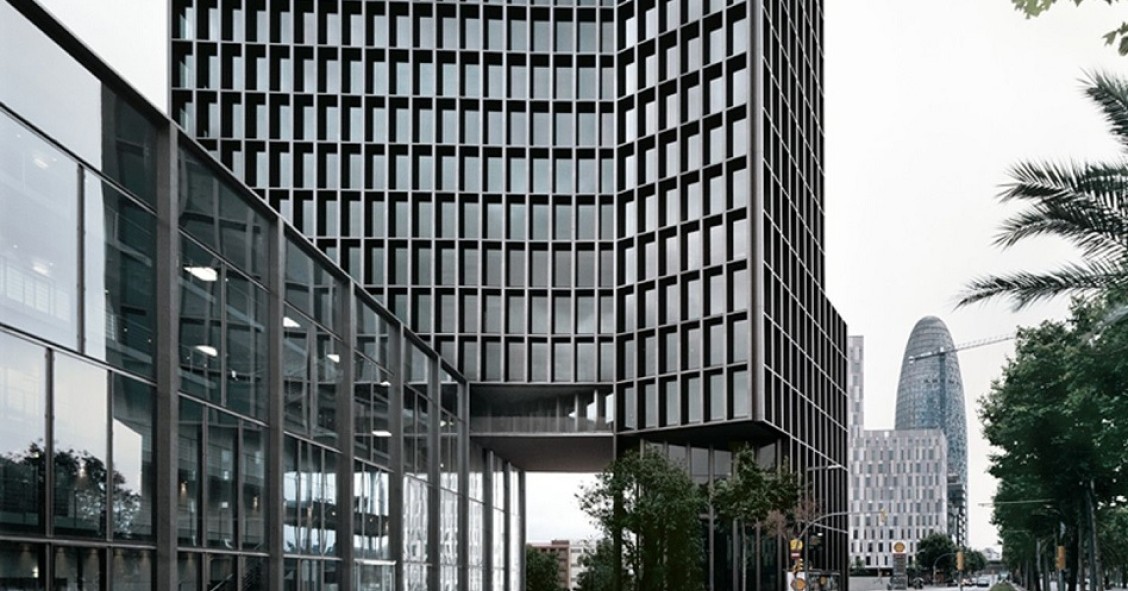 Hines suma y sigue: firma la compra del edificio Mediapro en el 22@