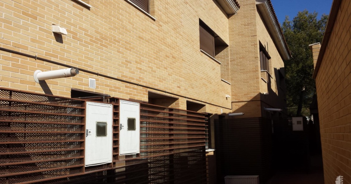 Liberbank saca al mercado 4.000 inmuebles rebajados hasta un 40% para comprar y alquilar