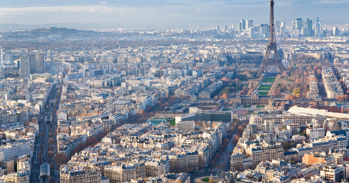 París denuncia a Airbnb por más de 1.000 anuncios de pisos turísticos ilegales