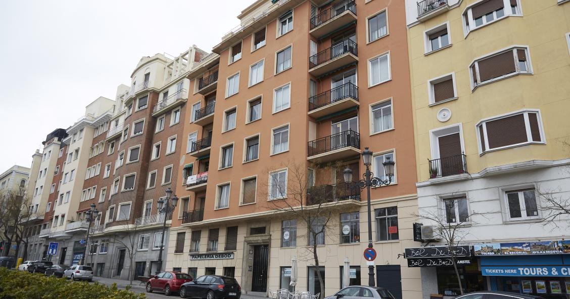 Los grandes fondos estudian crear socimis con las viviendas que han comprado a los bancos