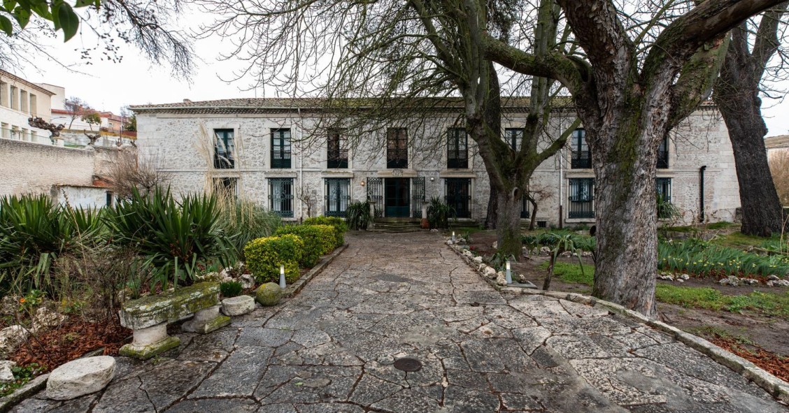 Un encantador convento del siglo XVI en Segovia, a la venta por 1,1 millones