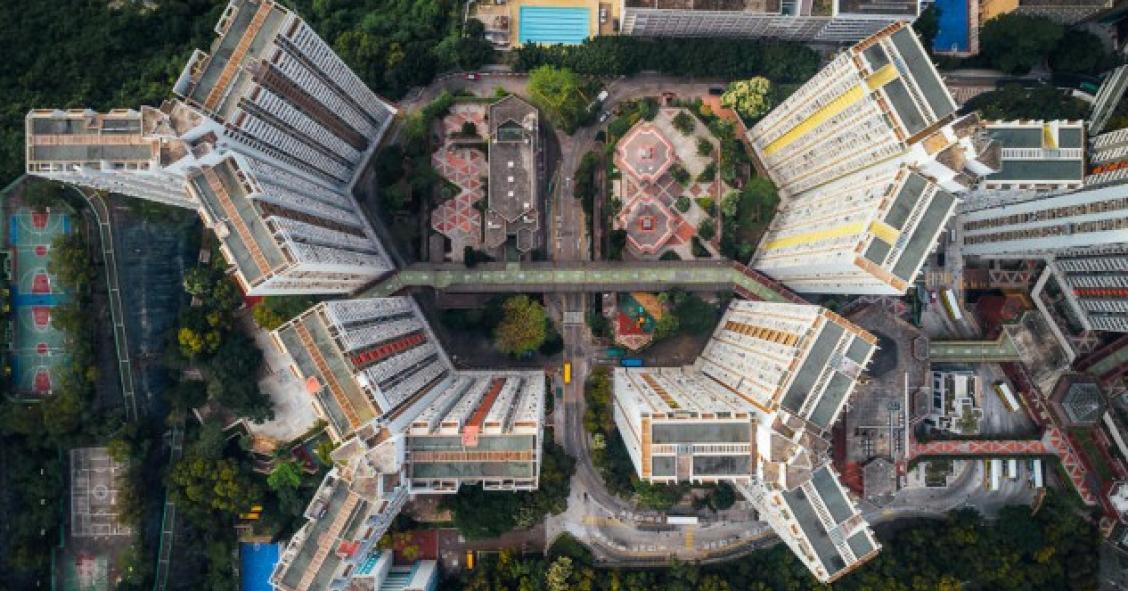 Los precios de la vivienda en Hong Kong seguirán subiendo en la próxima década, según UBS