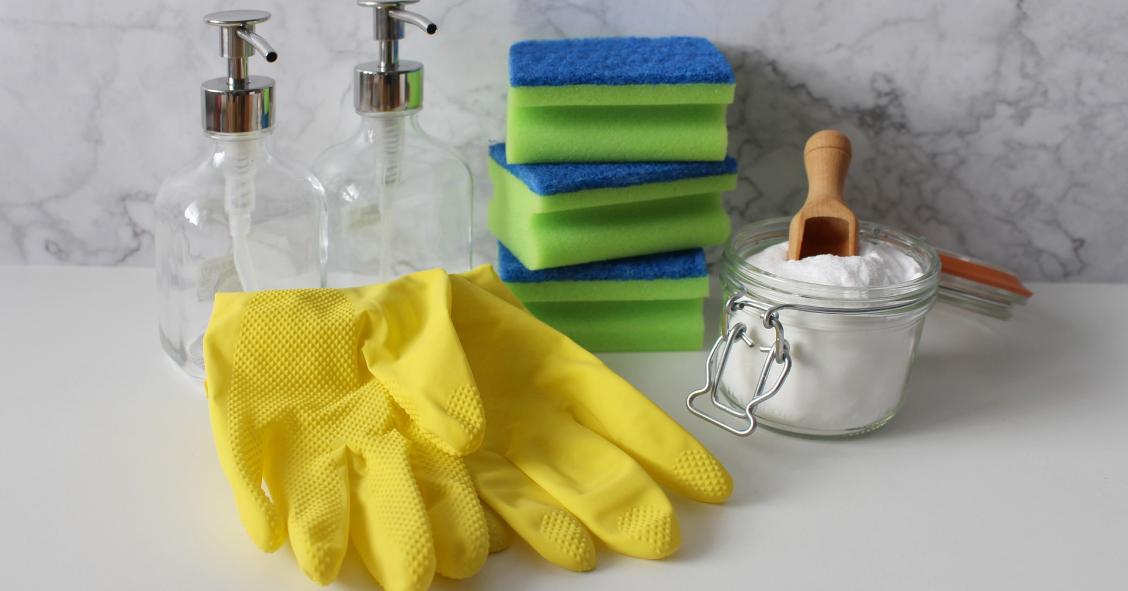 Cada cuánto tienes que limpiar (y cómo) los distintos elementos de tu hogar