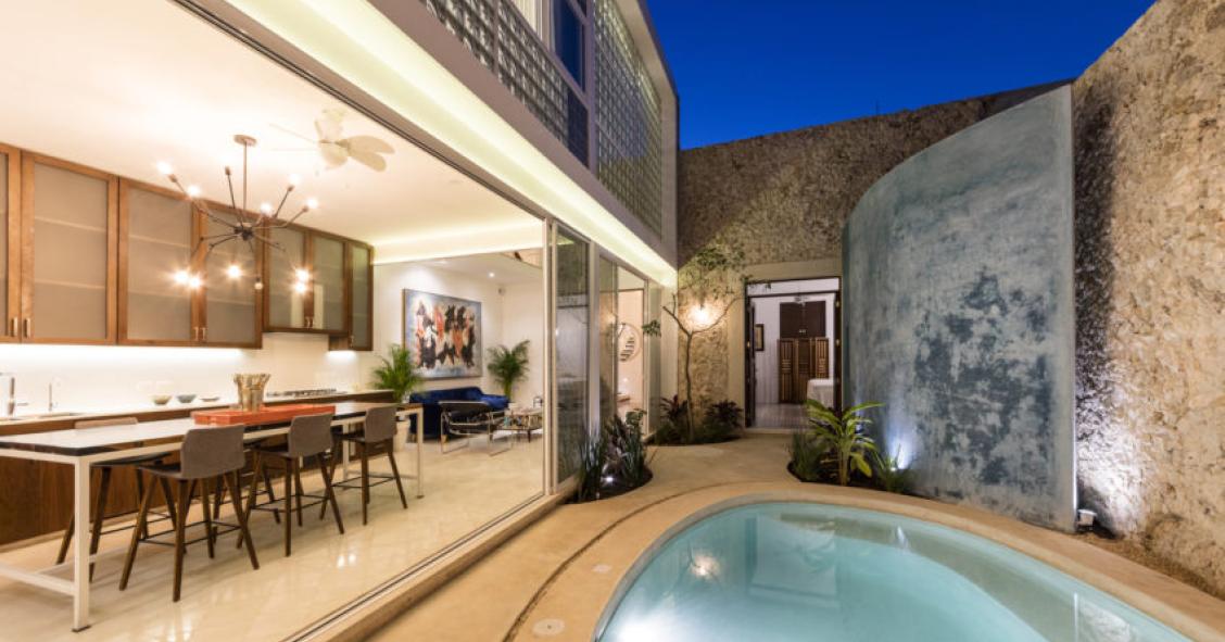 La increíble transformación de un edificio abandonado en una vivienda diáfana