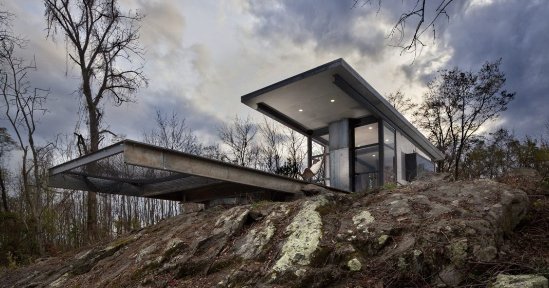 Esta casa prefabricada de hormigón es el lugar ideal para relajarse