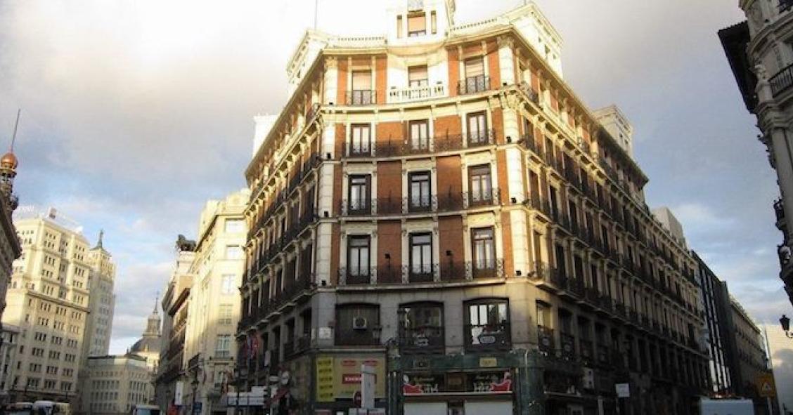 La socimi hotelera Millenium negocia la compra del futuro W de Madrid