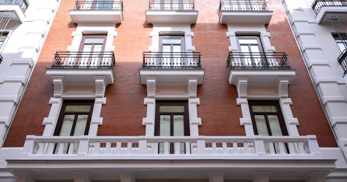 Señoriales por fuera y modernas por dentro: así son las nuevas casas de lujo del barrio de Chamberí
