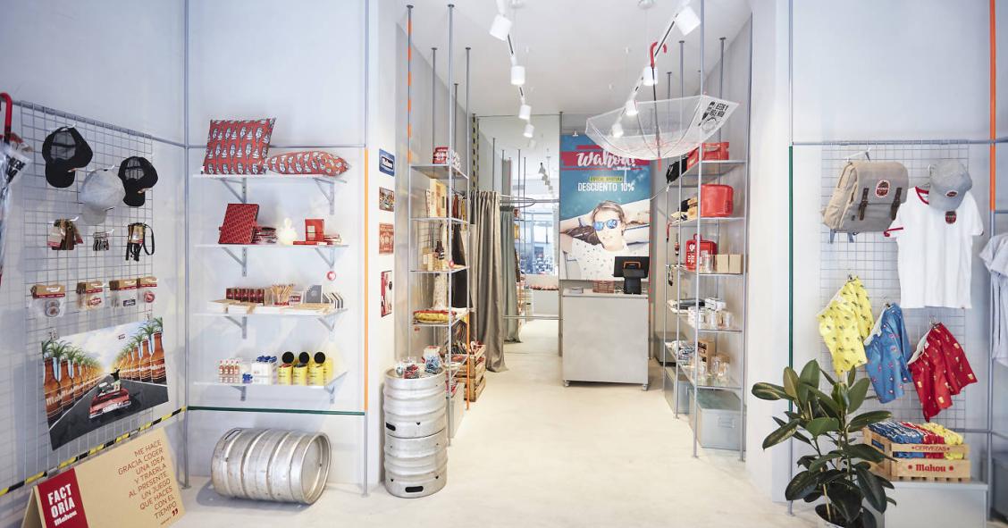 Mahou, de la cerveza a la moda: abre una tienda en el madrileño barrio de Chueca