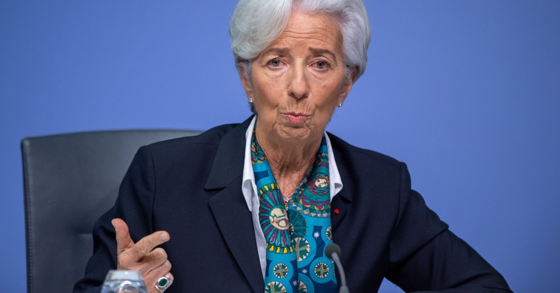Quedan bajos tipos de interés para rato: el BCE empeora las previsiones de crecimiento e inflación