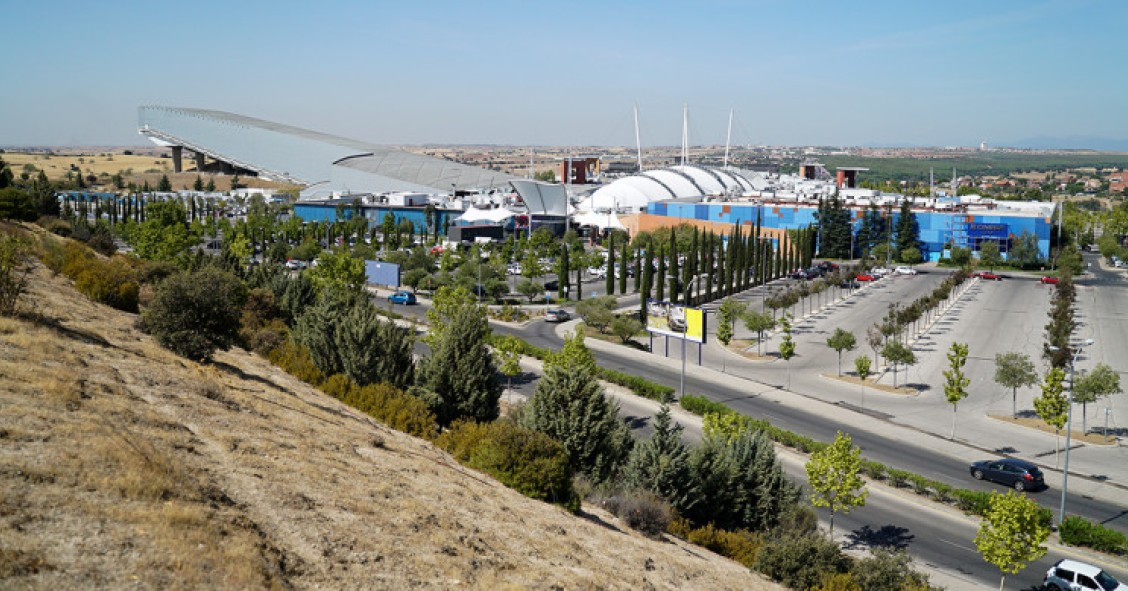 Intu reorganiza su Directiva en pleno proceso de desinversión en España