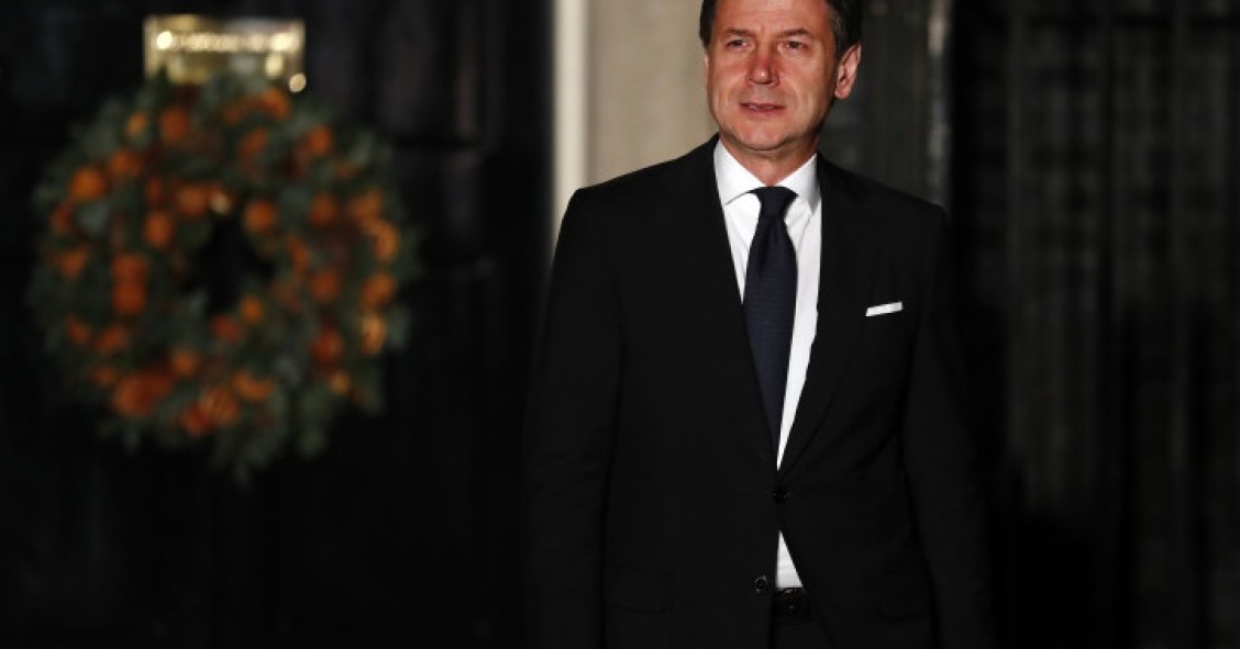 Italia lanza un plan de choque contra el coronavirus con suspensión del pago de hipotecas e impuestos