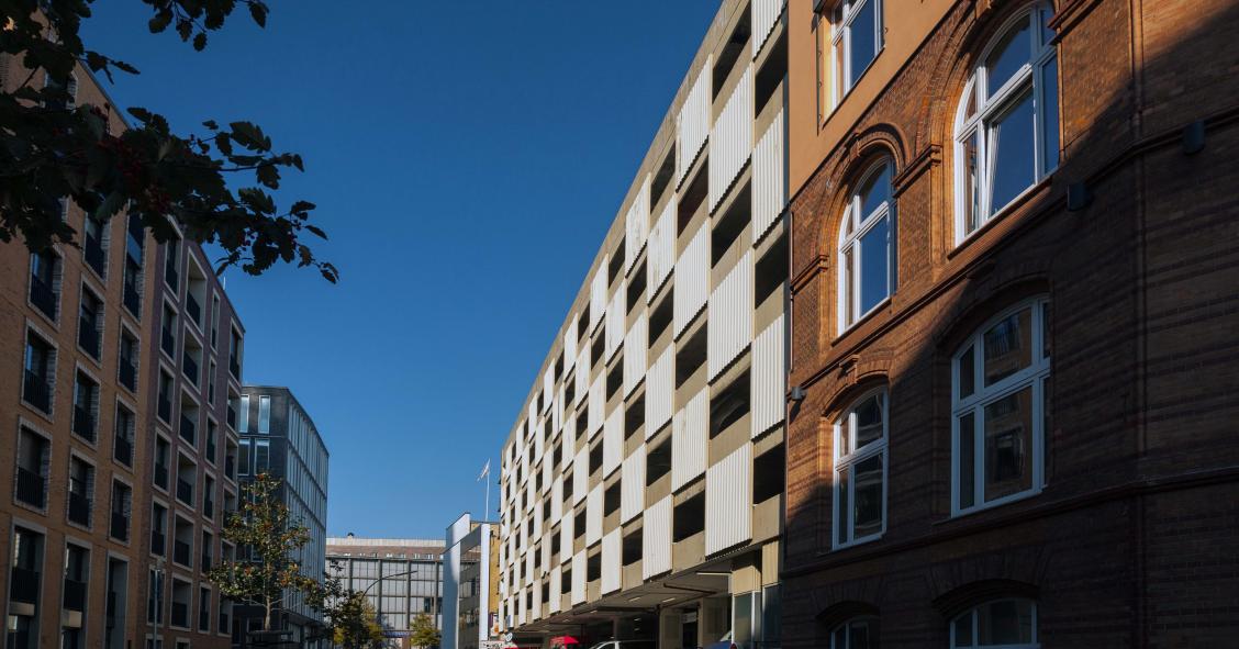 De antiguo parking en altura a moderno edificio con vivienda social en Hamburgo (Alemania)