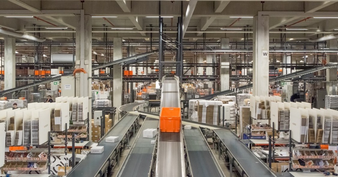 Zalando invertirá 20 millones en abrir su primer almacén logístico en Madrid