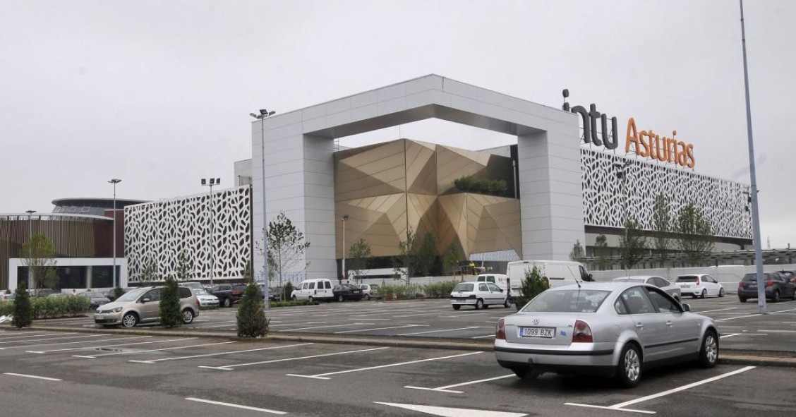 La inversión en 'retail' resiste la crisis del covid-19 gracias a los supermercados y los excentros de Intu