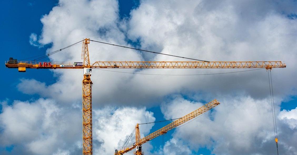 CBRE reduce un 30% las previsiones de inversión en el inmobiliario español por el covid-19