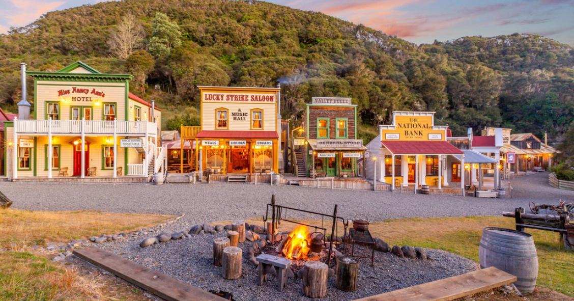 A la venta un pueblo entero al más puro estilo Viejo Oeste… en Nueva Zelanda