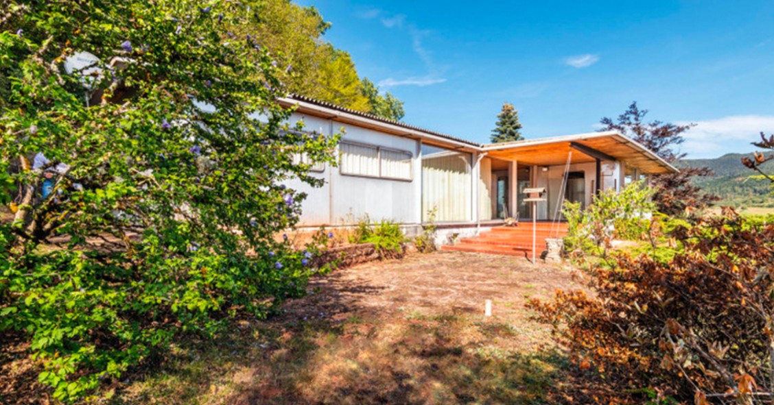 Esta casa prefabricada sale a la venta por 1,7 millones, obra del diseñador Jean Prouvé