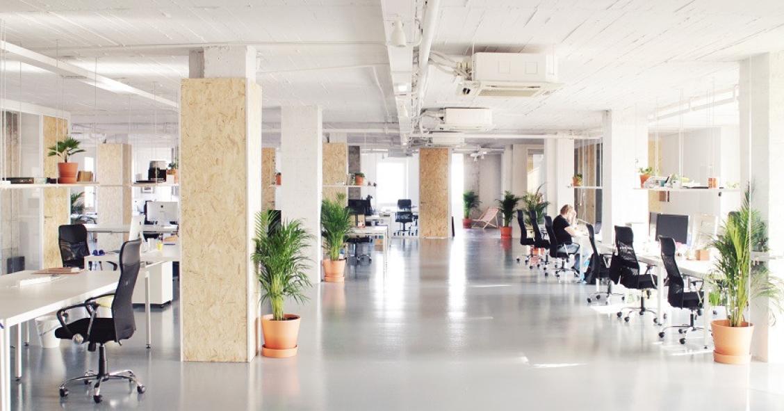 El covid-19 impacta en el ‘coworking’, que hunde su contratación un 91% hasta junio