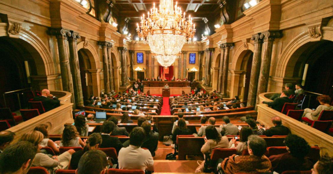 Varapalo del Constitucional a Generalitat: anula el decreto que obligaba a ofrecer alquiler social