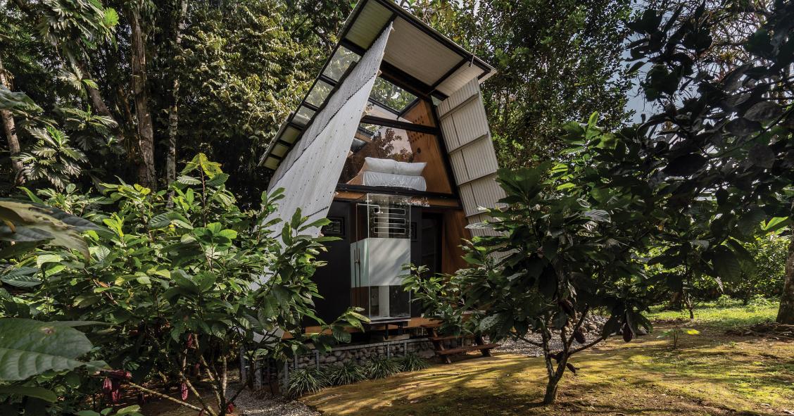 Esta cabaña prefabricada en la selva de Ecuador es totalmente sostenible