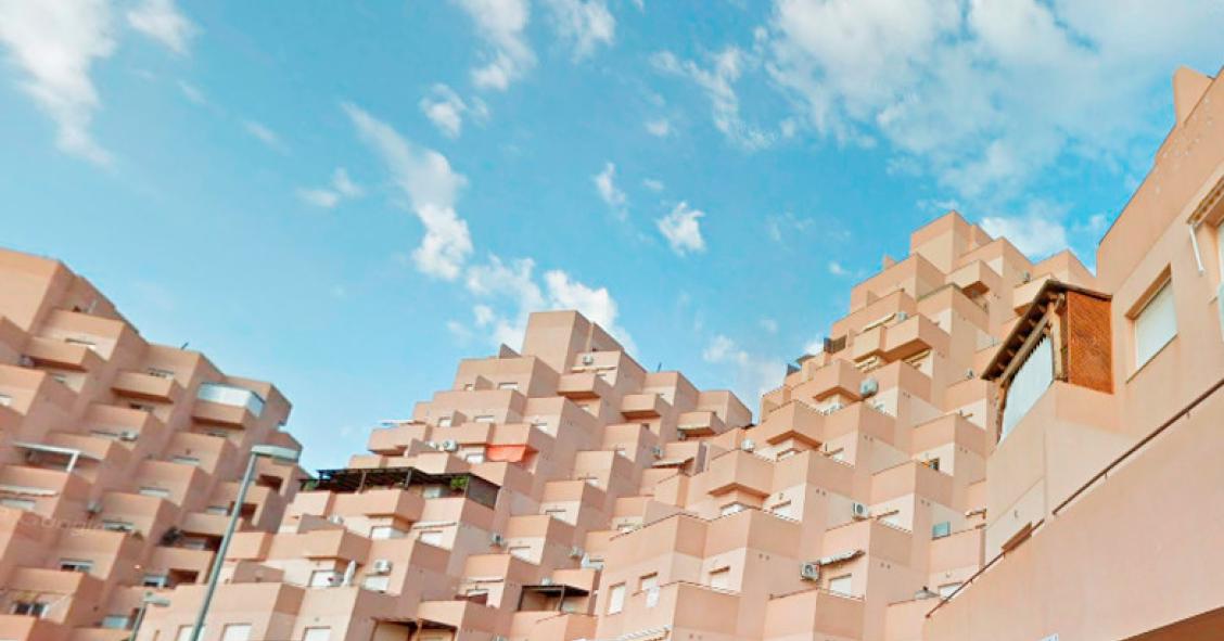 Cajamar ficha a Alantra para la venta de 300 millones en activos residenciales