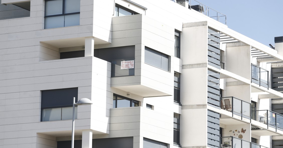 ASVAL: El recurso del Gobierno de la ley de vivienda catalana al Constitucional no da seguridad jurídica