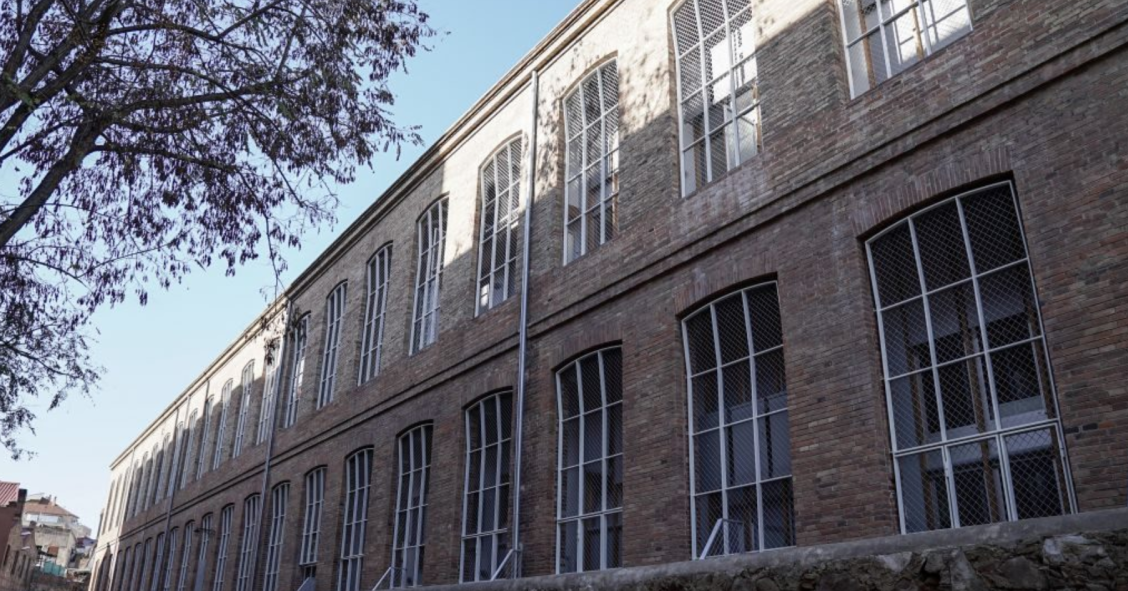 La antigua fábrica Can Fabra de Barcelona finalista en los Premios FAD de Arquitectura 2021