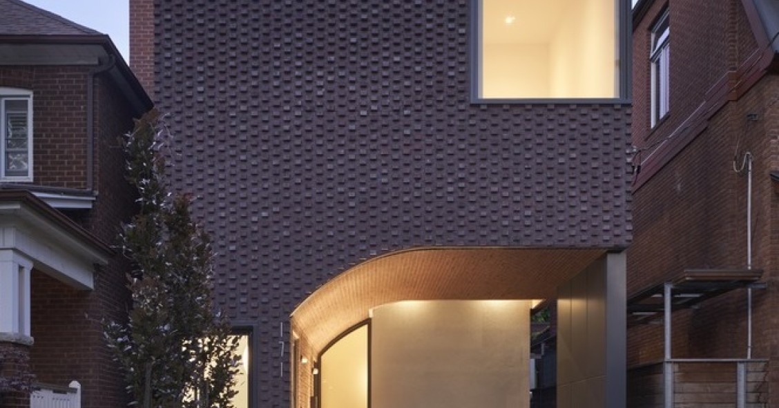 Una bóveda inspirada en la antigua Roma da personalidad a esta casa de diseño en Toronto