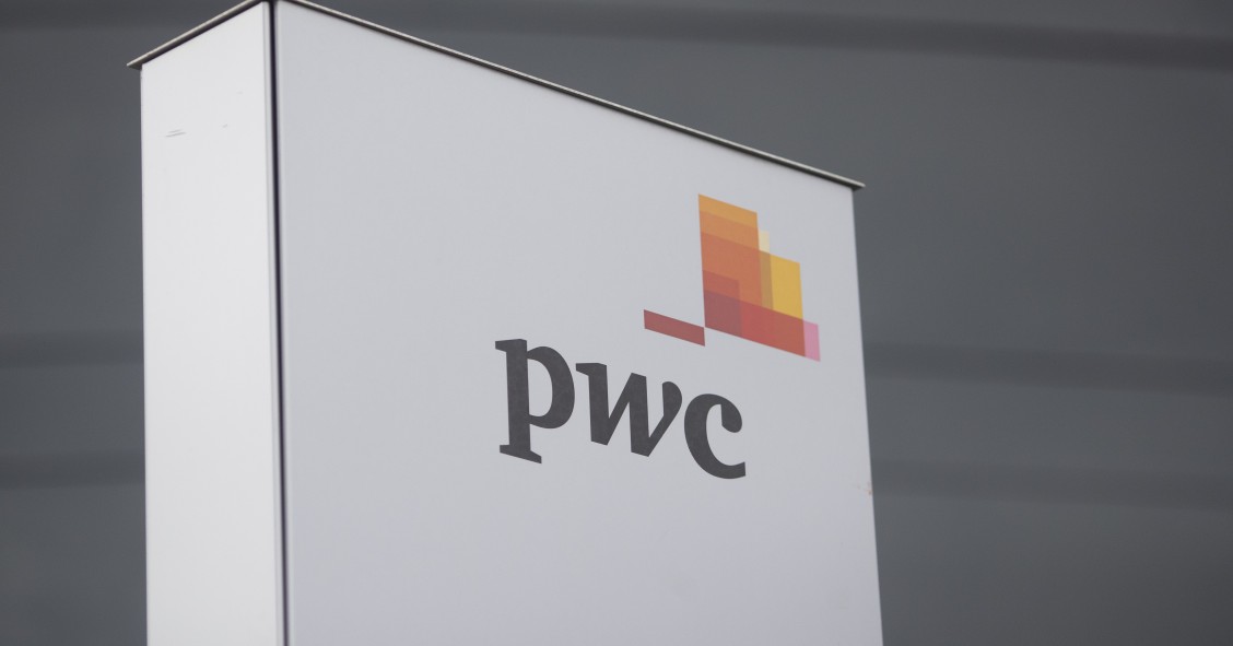 Los expertos piden eliminar el impuesto de Sucesiones y Patrimonio, según PwC