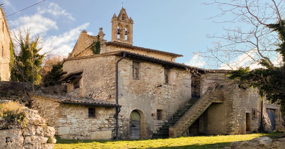 Este bonito pueblo de Italia que data de 1200 se vende en idealista por 2,5 millones