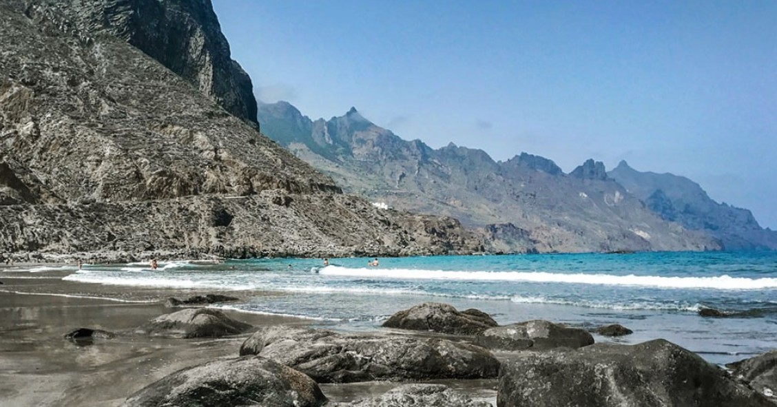 A stretch of Canary Islands shoreline
