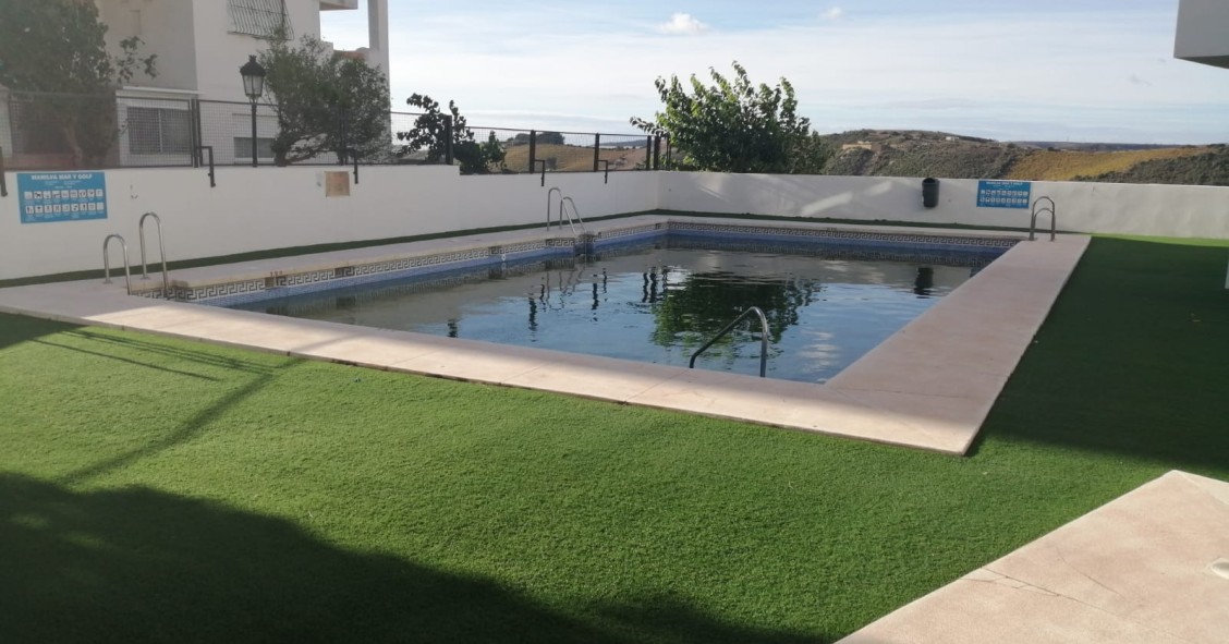 A subasta dos edificios con viviendas, parkings y trasteros: una oportunidad única para invertir en la Costa del Sol