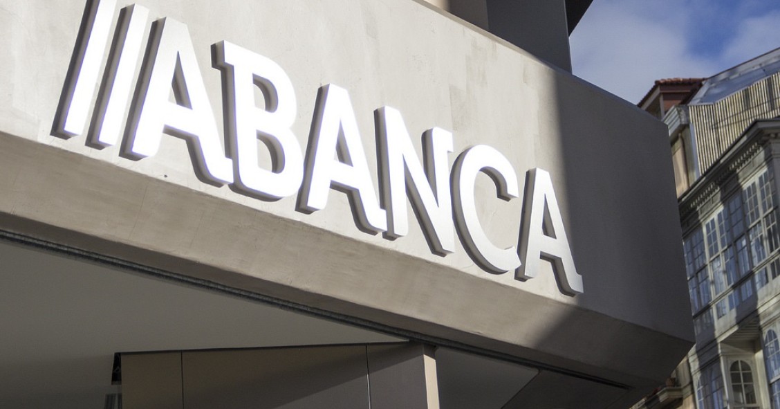 Abanca inaugura su oficina "más abierta, digital y sostenible" en el madrileño Espacio Serrano 45