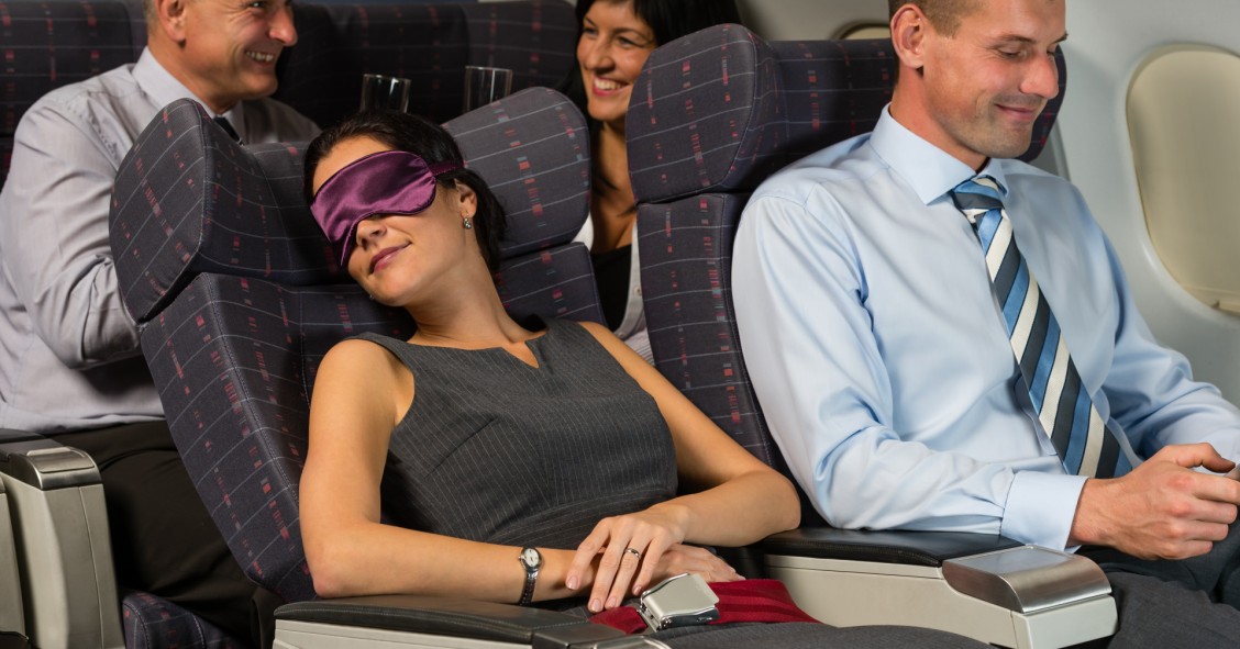 El trabajo de tus sueños: una empresa paga 75.200 euros al año por viajar por el mundo